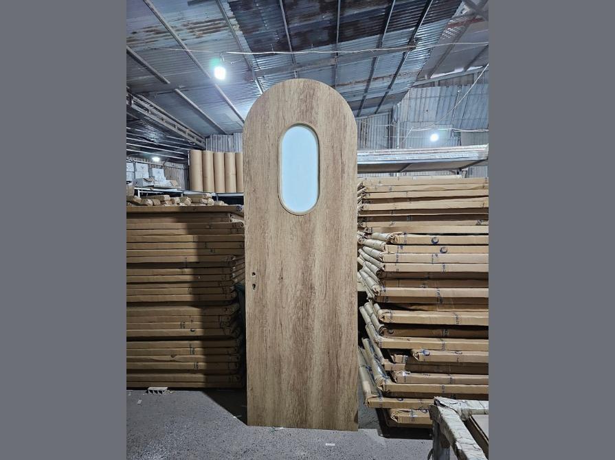 Gợi ý cho bạn mẫu cửa vòm composite đẹp