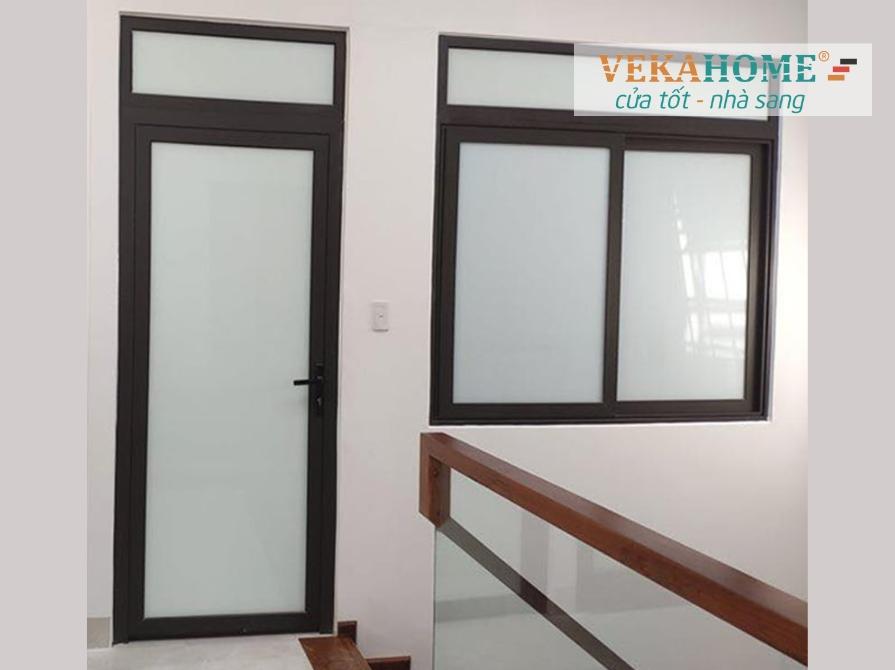 Gợi ý mẫu cửa nhôm xingfa nhà vệ sinh đẹp