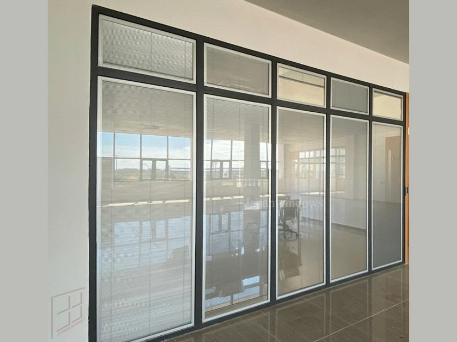 Ứng dụng của vách ngăn kính