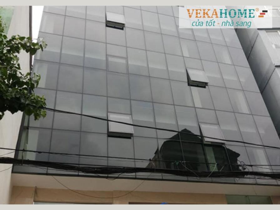 Ứng dụng của kính xám khói