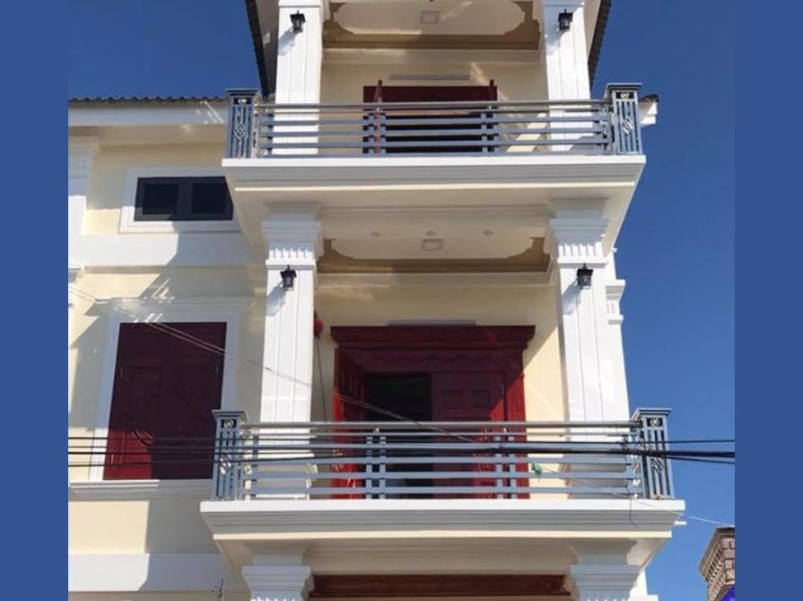 Hình ảnh lan can chân trụ inox