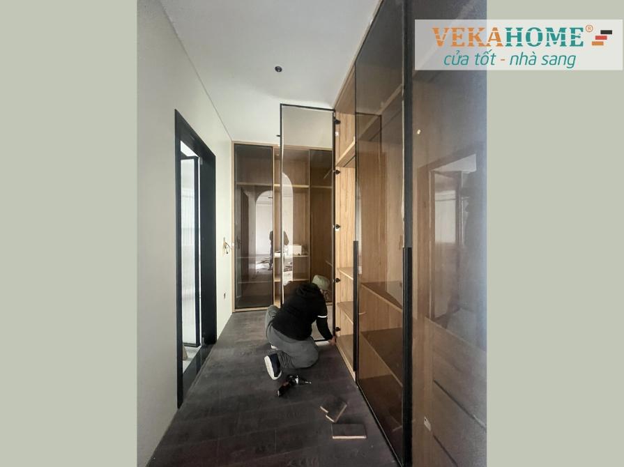 Ứng dụng của kính màu trà